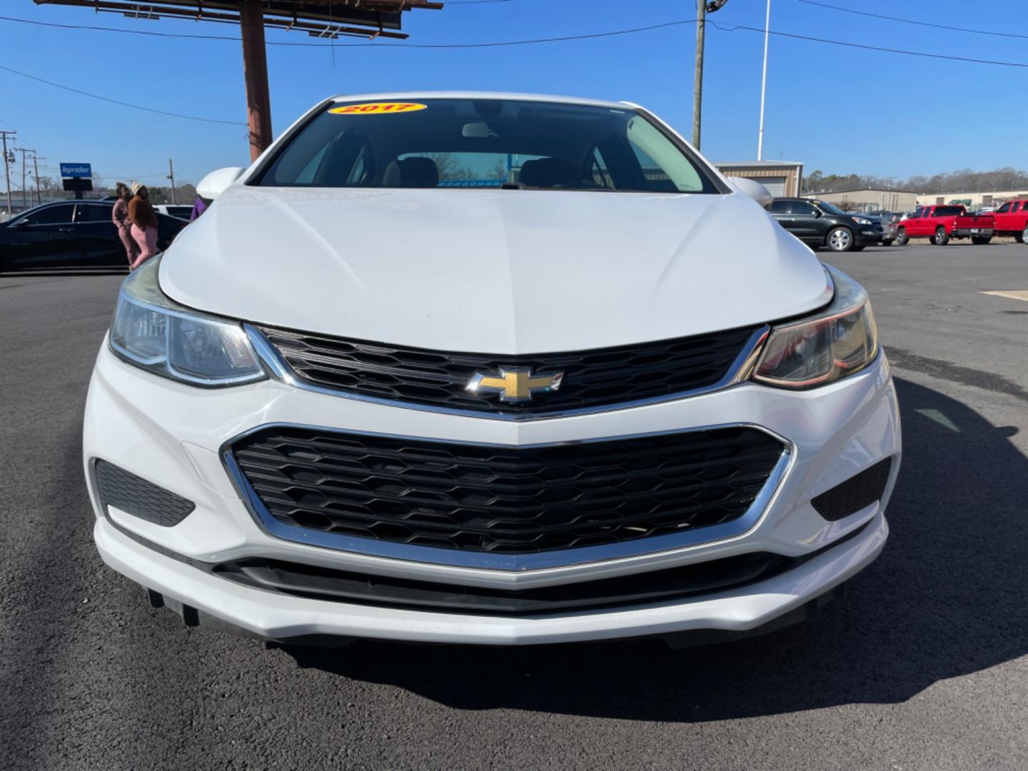 2017 White Chevrolet Cruze (1G1BC5SM0H7) with an 4-Cyl, Turbo, 1.4 Liter engine, Automatic, 6-Spd transmission, located at 8008 Warden Rd, Sherwood, AR, 72120, (501) 801-6100, 34.830078, -92.186684 - Photo#2